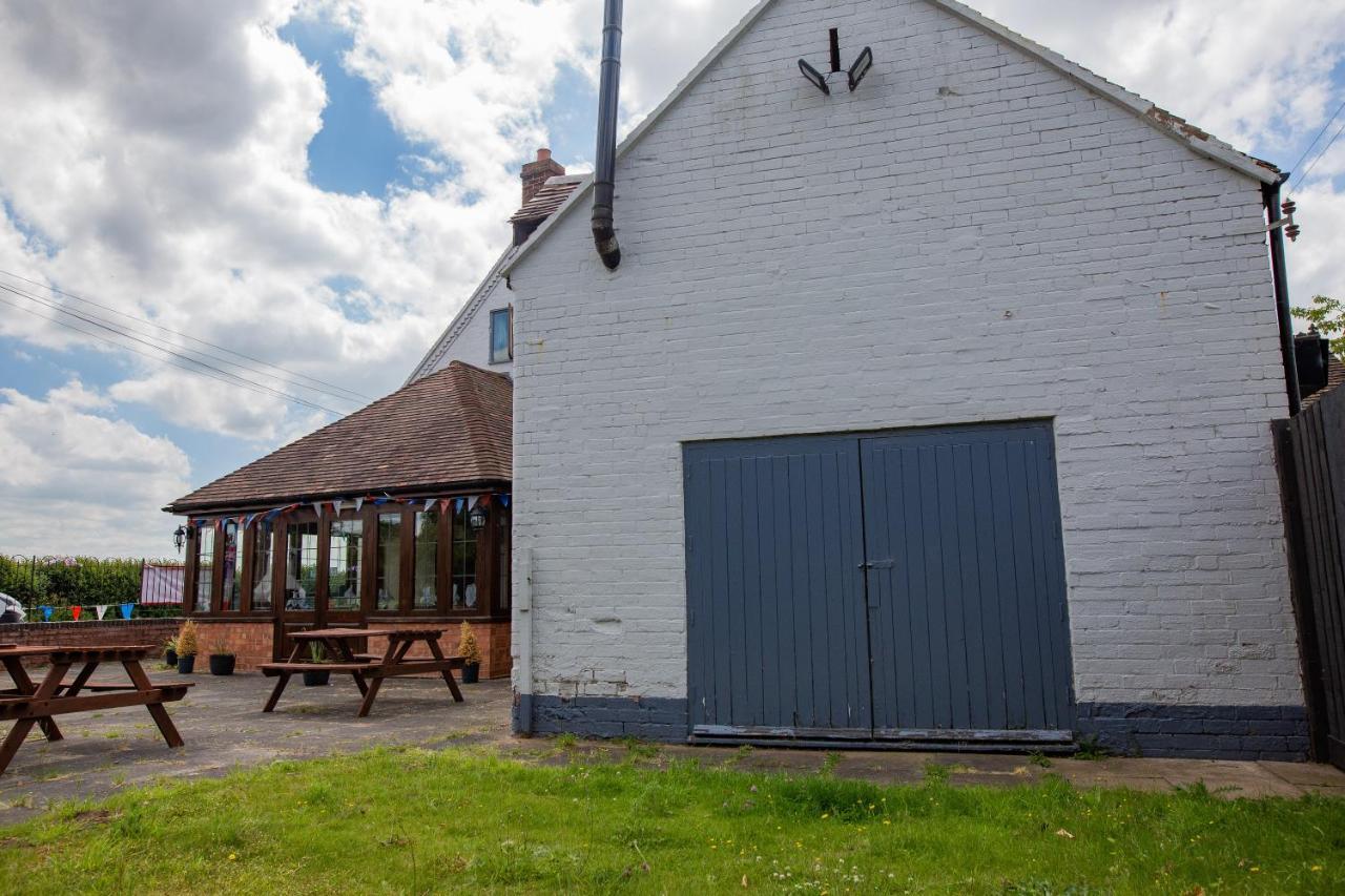 Queens Head Inn Evesham Exteriör bild