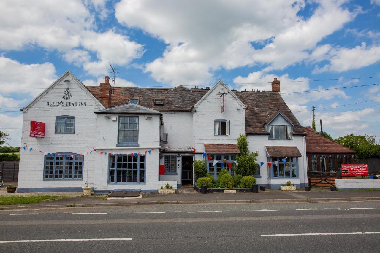Queens Head Inn Evesham Exteriör bild